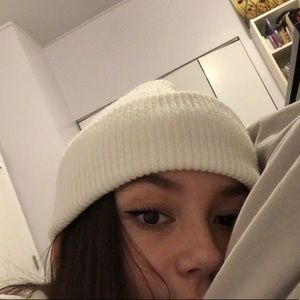 Meet your Posher, Kiera